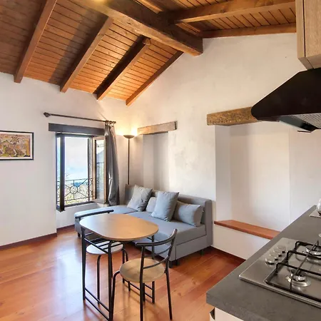 Belcantone 2 Apartmán Grandola ed Uniti